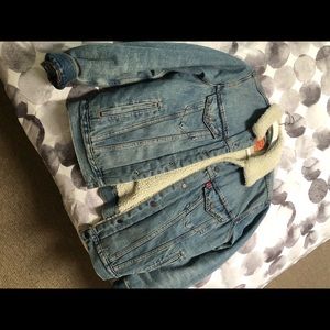 Levi’s Sherpa Jean jacket